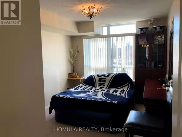 Toronto (scarborough Village), ON M1M3X9,3650 Kingston RD #415