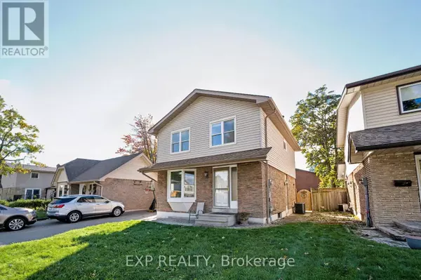 6 MOZART COURT, Whitby (lynde Creek), ON L1N5N5