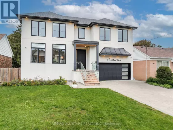 Toronto (scarborough Village), ON M1M3B4,44 MUIR DRIVE