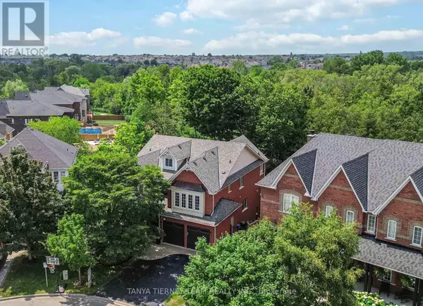 6 BRADDOCK COURT, Whitby (brooklin), ON L1M2N1