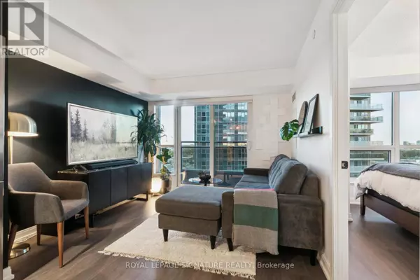 Toronto (agincourt South-malvern West), ON M1S0L7,255 Village green SQ #1301