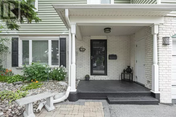 32 HARLAND CRESCENT, Ajax (south East), ON L1S1J9