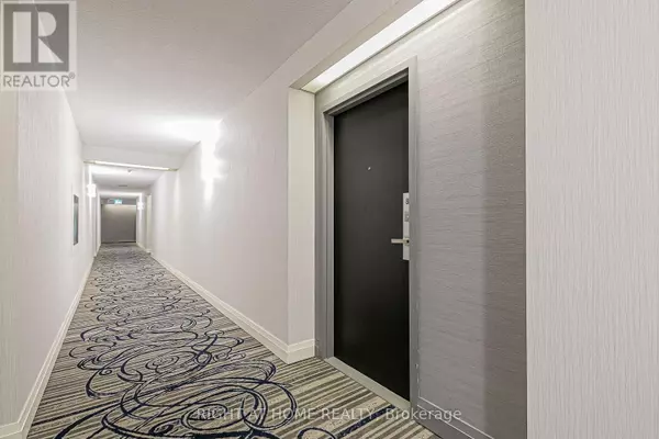 Toronto (steeles), ON M1W3V4,55 Bamburgh CIR #802