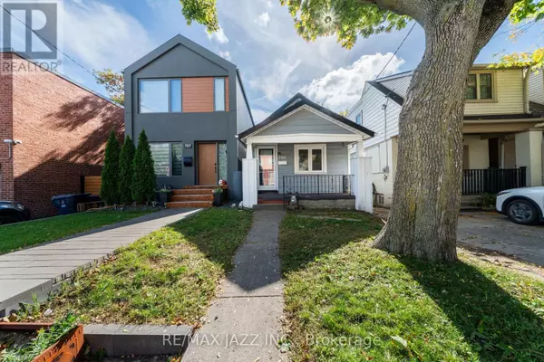 705 MORTIMER AVENUE, Toronto (danforth Village-east York), ON M4C2K1