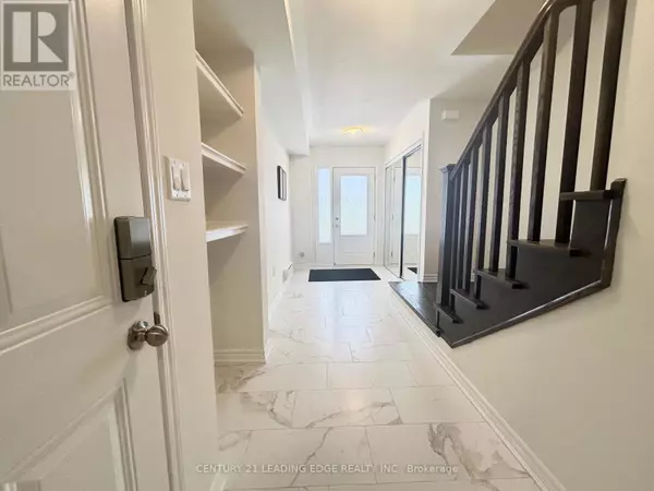 Pickering, ON L0H1J0,3378 SWORDBILL STREET