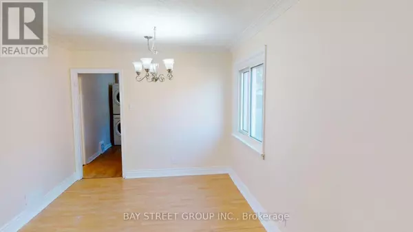 Toronto (dorset Park), ON M1P2A8,106 Wye Valley RD #Main