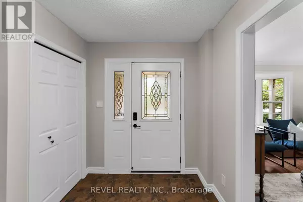 Whitby (blue Grass Meadows), ON L1N6N1,330 REGAL BRIAR STREET