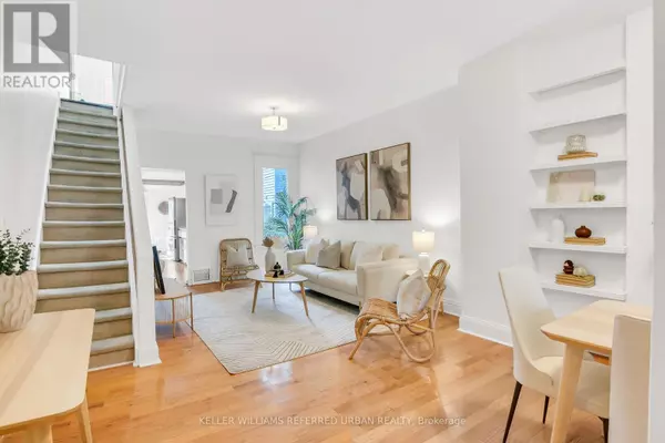 Toronto (blake-jones), ON M4J1K4,45 HAZELWOOD AVENUE