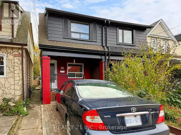 Toronto (woodbine-lumsden), ON M4C5J6,92 KING EDWARD AVE AVENUE