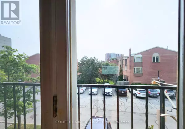 Toronto (agincourt South-malvern West), ON M1S1B8,6 Dowry ST #7