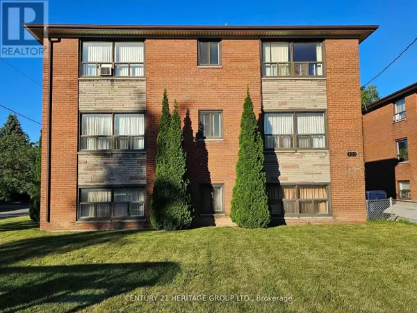 423 Pharmacy AVE #3, Toronto (clairlea-birchmount), ON M1L3G5