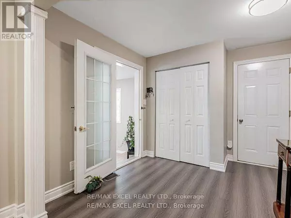 Ajax (northwest Ajax), ON L1Z1E4,657 OLD HARWOOD AVENUE