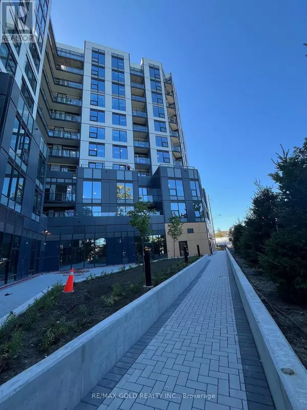 Toronto (rouge), ON M1B0G1,7439 Kingston RD #220