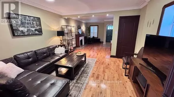 Toronto (danforth Village-east York), ON M4J2G3,MAIN & 2ND FLOORS - 457 MORTIMER AVENUE