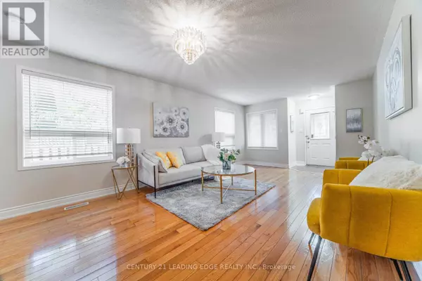 Toronto (rouge), ON M1X2A9,4 GLACIER CRESCENT