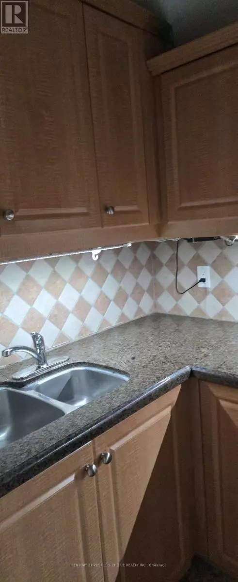 Pickering (woodlands), ON L1V1P4,1434 Rosebank RD #Bsmt 2