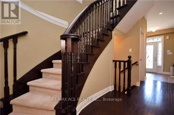 Ajax (northwest Ajax), ON L1T0L7,10 POWLESLAND STREET