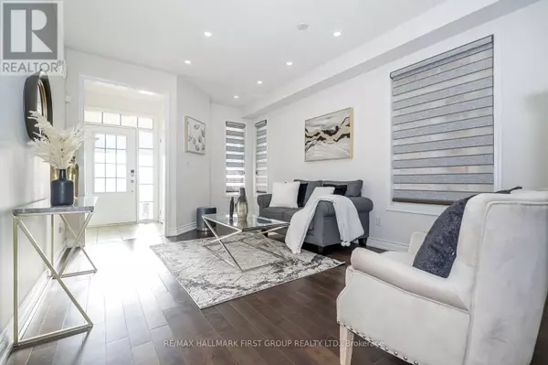 Ajax (northwest Ajax), ON L1T0N8,68 HURST DRIVE