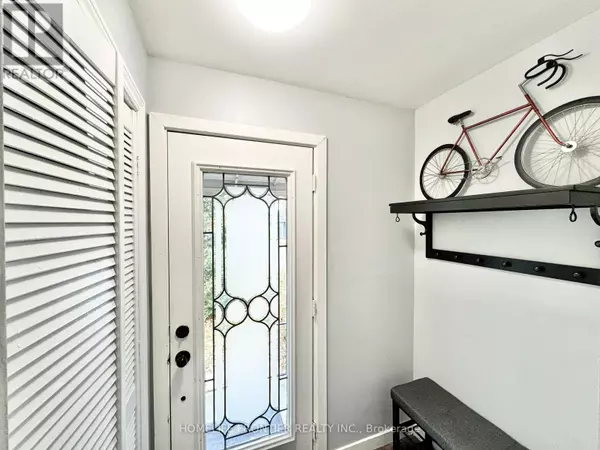 27 BEECH STREET, Ajax (central), ON L1S1W2