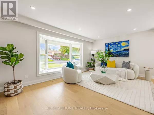 Ajax (central West), ON L1S6J2,22 JALLAN DRIVE