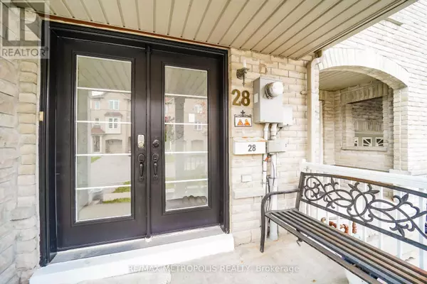 Ajax (south West), ON L1S0A6,28 TALBOTSHIRE STREET