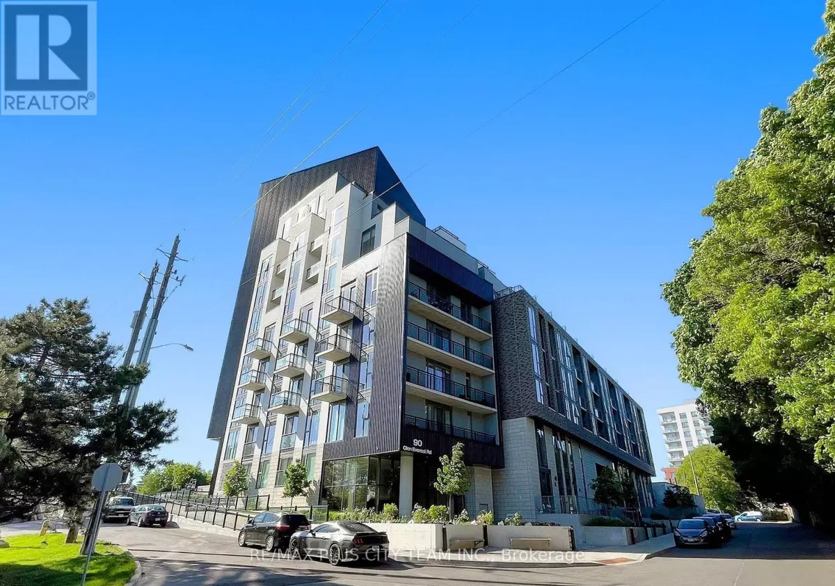 Toronto (birchcliffe-cliffside), ON M1N0C3,90 Glen Everest RD #419