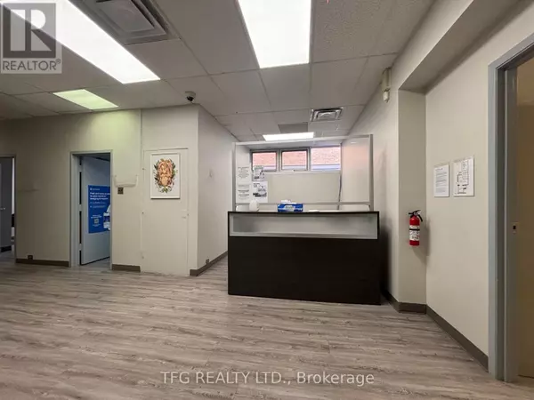 Oshawa (mclaughlin), ON L1J8P3,300 King ST West #108