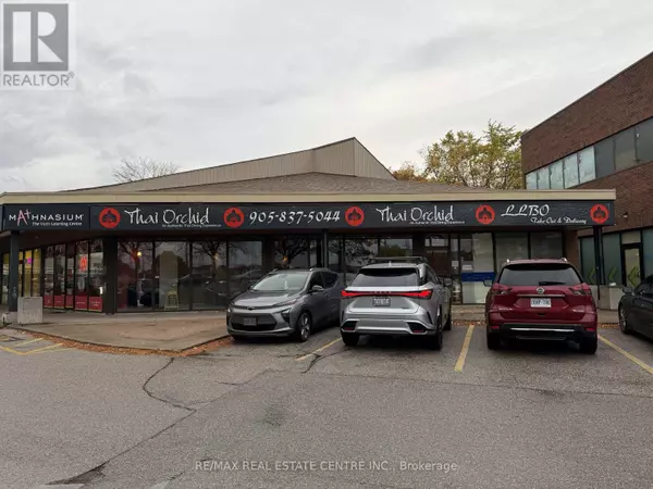 1450 Kingston RD #16, Pickering (town Centre), ON L1V1C1