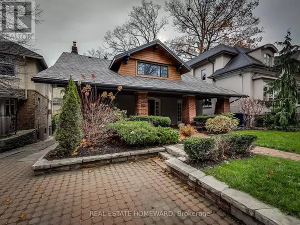 Toronto (the Beaches), ON M4E1L1,15 PINE CRESCENT