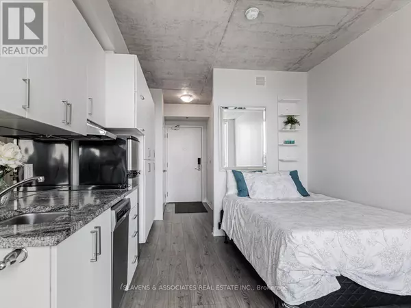 Oshawa (samac), ON L1G4Y3,1900 Simcoe ST North #610