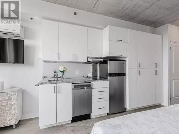 Oshawa (samac), ON L1G4Y3,1900 Simcoe ST North #610