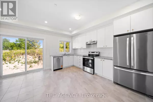 Clarington (newcastle), ON L1B1J2,22 Marret LN #25