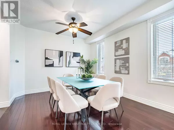 Toronto (centennial Scarborough), ON M1C5E4,52 LONG ISLAND CRESCENT