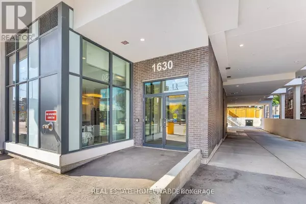 Toronto (the Beaches), ON M4L1G3,1630 Queen ST #213