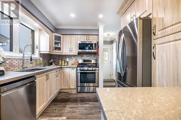 416 MAYFAIR AVENUE, Oshawa (centennial), ON L1G2X9