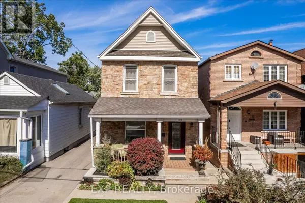108 BARKER AVENUE, Toronto (danforth Village-east York), ON M4C2N9