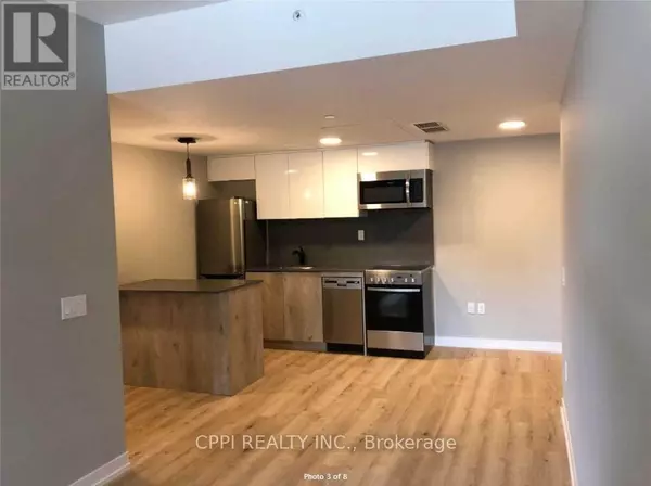 Oshawa (central), ON L1H1B5,70 King ST East #218