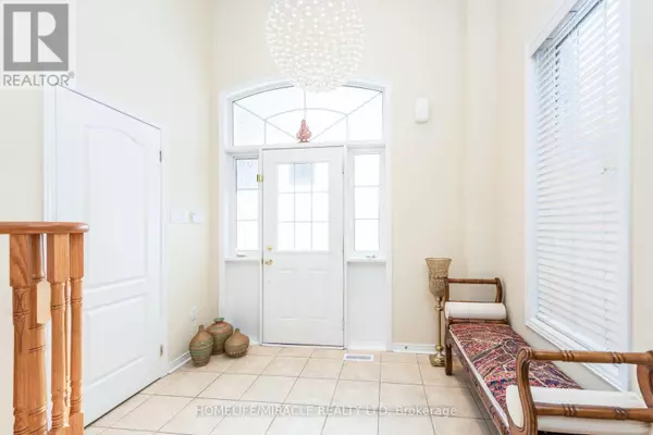 Ajax (northeast Ajax), ON L1Z0A7,8 SOLWAY CRESCENT