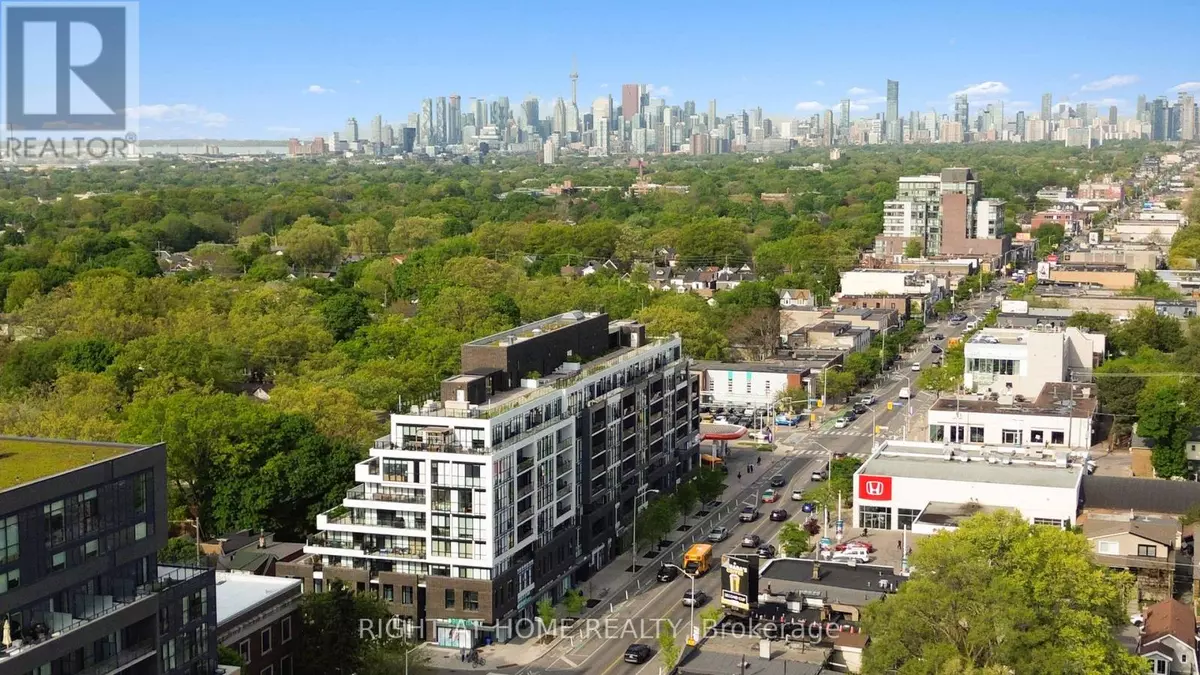 Toronto (east End-danforth), ON M4C0A7,2301 Danforth AVE South #PH801