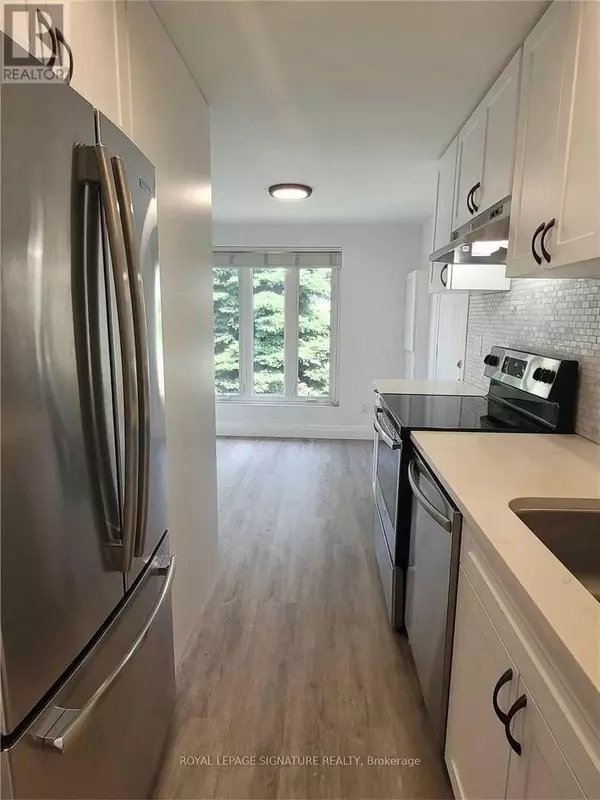 Oshawa (donevan), ON L1H7W2,726 Grandview DR #Main