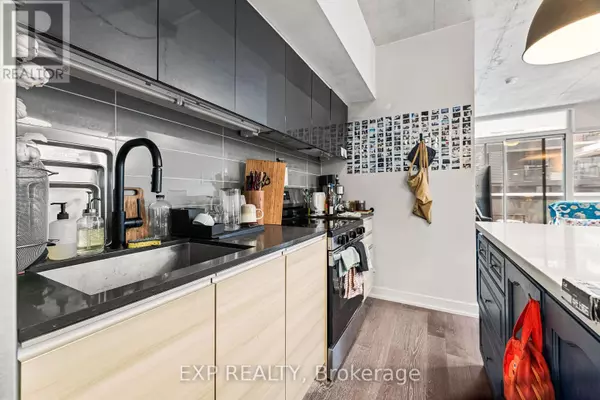 Toronto (south Riverdale), ON M4M0C5,1190 Dundas ST East #225