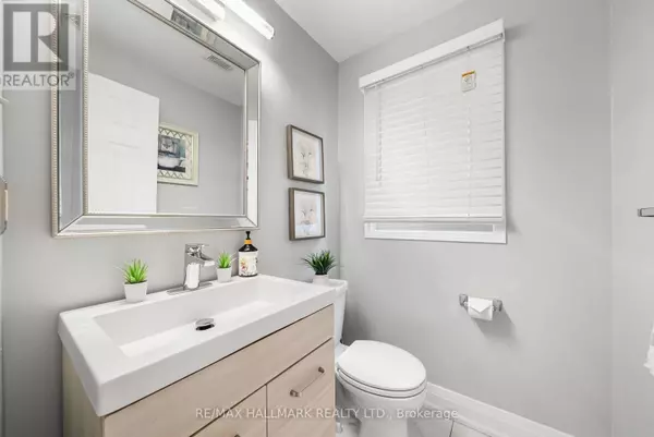 Ajax (northwest Ajax), ON L1T4K4,205 BEAN CRESCENT