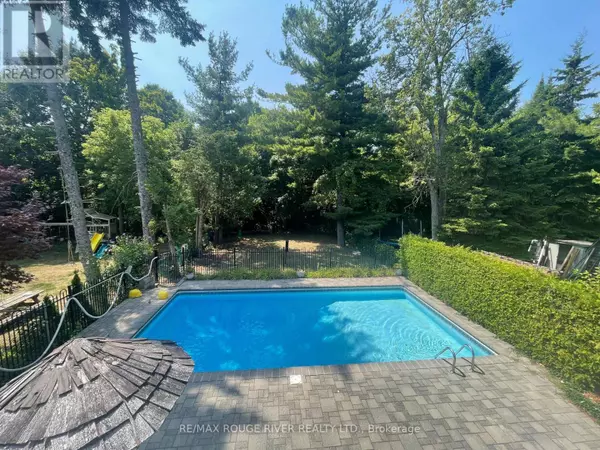 Toronto (woburn), ON M1G2H4,22 NORTHFIELD ROAD