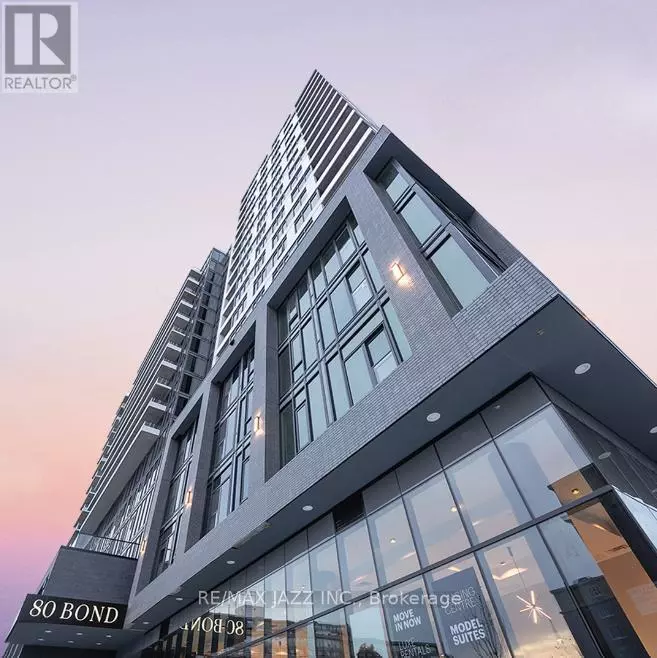 Oshawa (o'neill), ON L1G0E6,80 Bond ST East #806