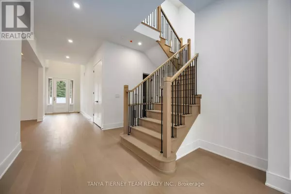 Whitby (brooklin), ON L1M2N1,50 CARNWITH DRIVE W