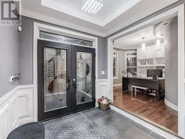 Ajax (south East), ON L1S1P8,66 RIDEOUT STREET