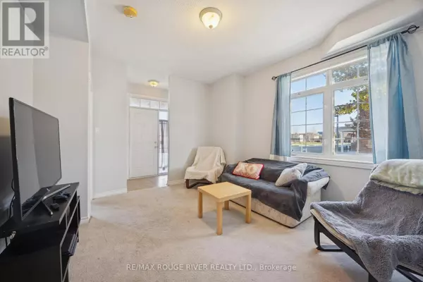 Whitby (pringle Creek), ON L1R0E3,131 KENNETH HOBBS AVENUE