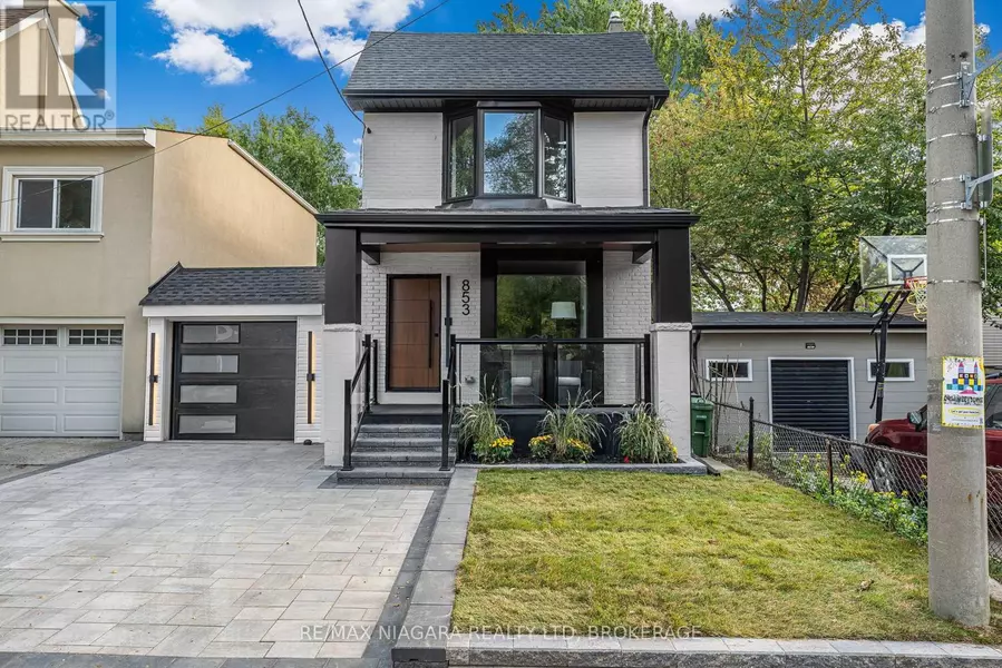 853 SAMMON AVENUE, Toronto (woodbine-lumsden), ON M4C2E9
