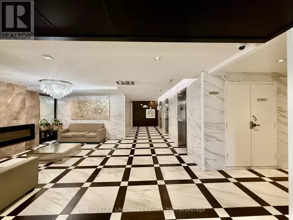 Toronto (malvern), ON M1B2P4,100 Wingarden CT #1701