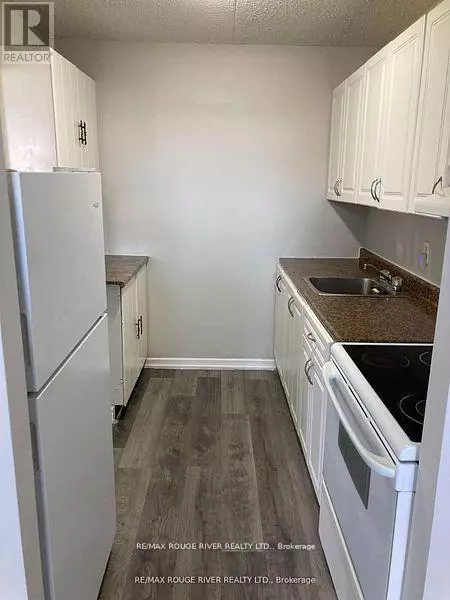 Oshawa (farewell), ON L1H3N2,560 Bloor ST East #105